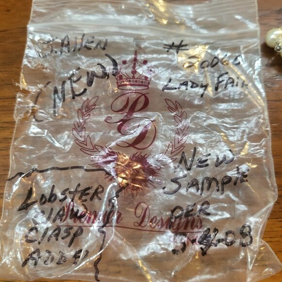 BRAND NEW J.ALLEN NECKLACE WITH LOBSTER CLAW CLASP - Picture 2 of 2